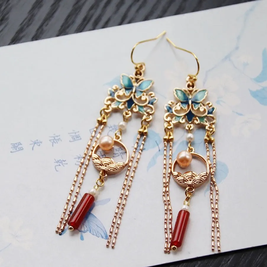 Dangle Earrings: Oriental Butterfly